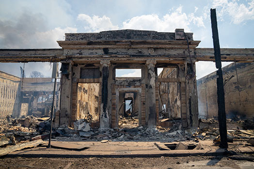 The Peter Lik Fine Art Gallery, housed in an old bank building in Lahaina, was destroyed by the fire.