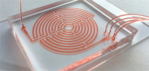 THE DESIGN OF THE LABYRINTH CHIP ENABLES CANCER CELLS TO BE SEPARATED OUT WHILE REDUCING CONTAMINATION BY OTHER TYPES OF CELLS