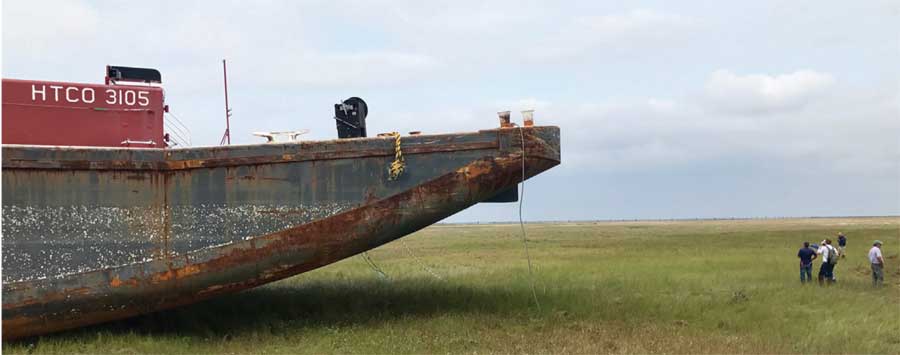 Tank barge