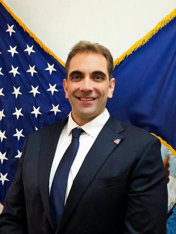 Travis Lewis